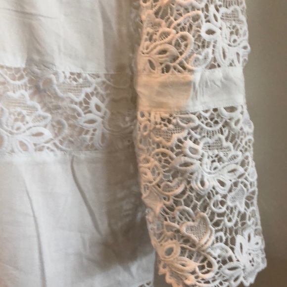 Chico’s Off the shoulder tunic top - Picture 6 of 7